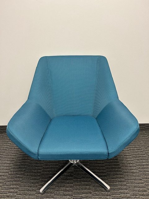 Keilhauer Cahoots Lounge Chair