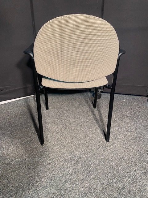 KI Stack Chair