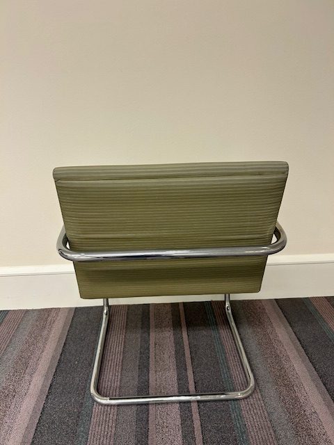 Knoll guest chairs
