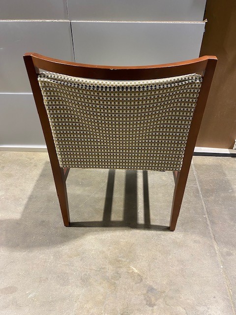 Knoll guest chairs without arms