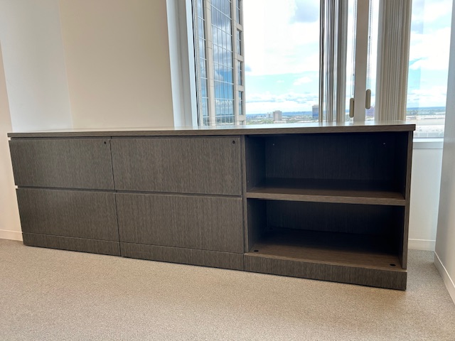 Knoll L Shape Desk with Overhead