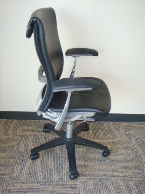Knoll Life chair-black leather