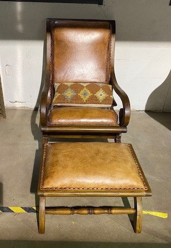 Leather lounge chair & ottoman