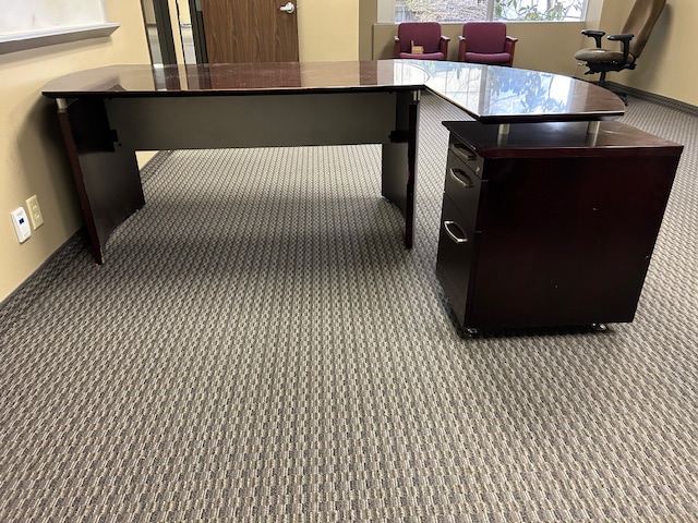 Mahogany L shape desk