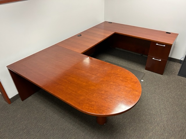 National Bullet top U shape desk