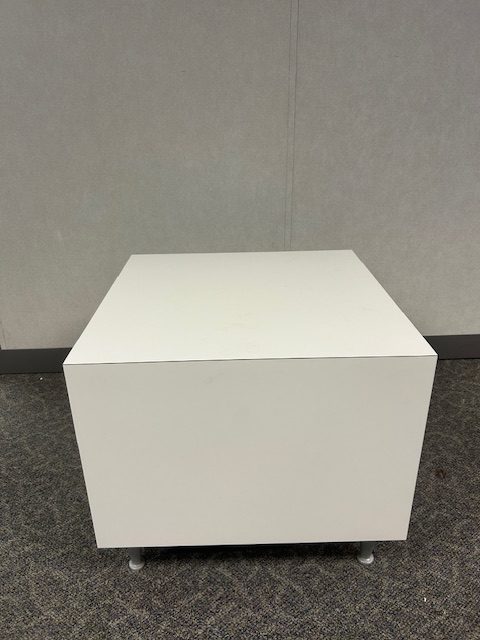 National Epic cube table