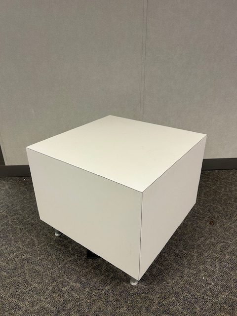 National Epic cube table