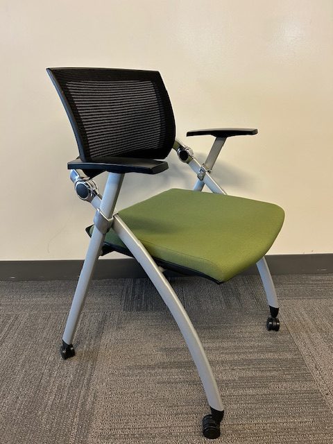 National Jiminy nesting chair