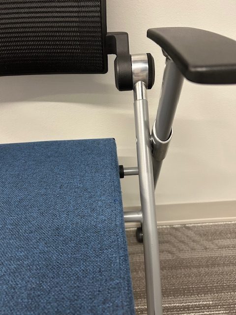 National Jiminy nesting chair
