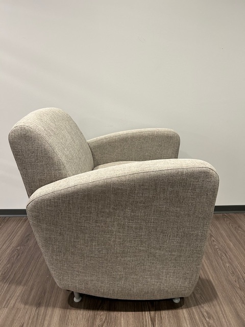 National Reno lounge chair