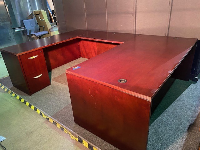 U Shape Desks