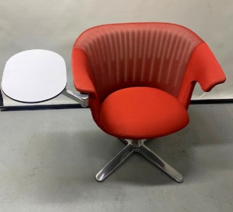 Red i2i chair w/tablet