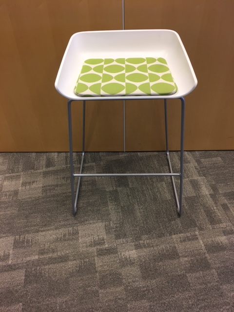 Scoop Stool