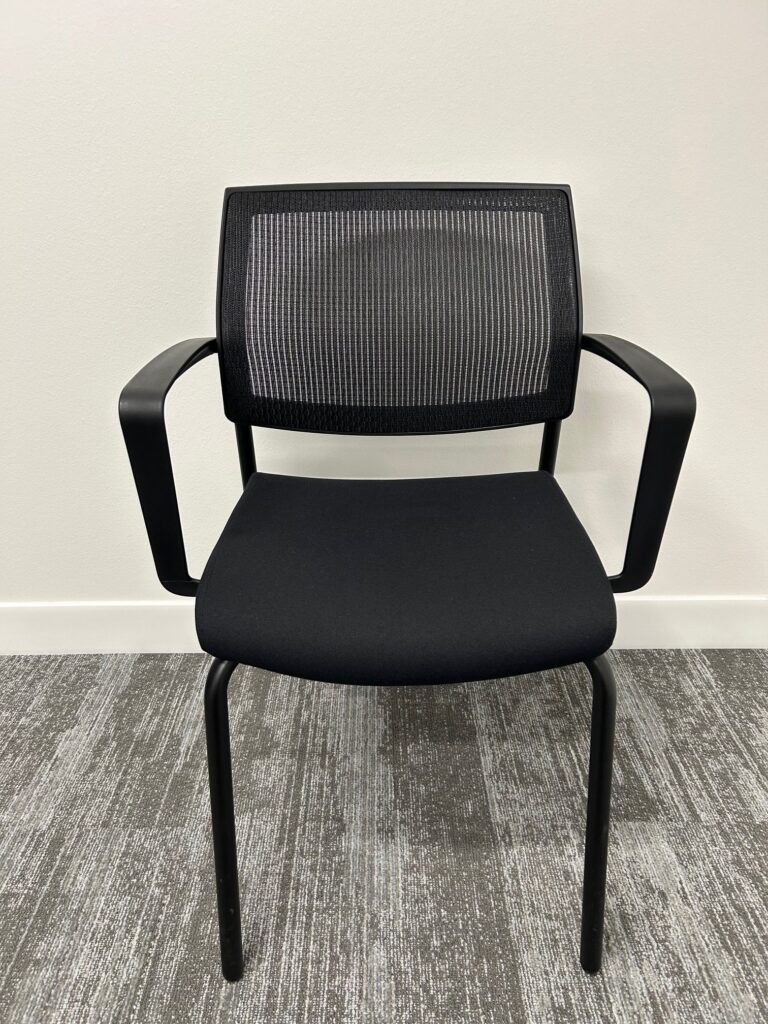 Sit On It Focus chair-black mesh