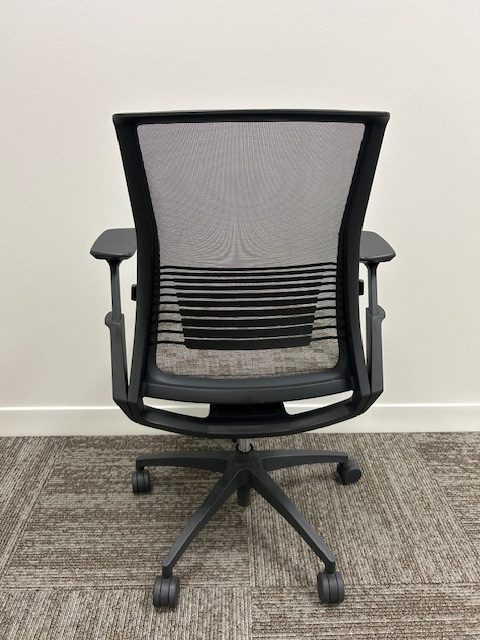 Sit On It Vectra chair