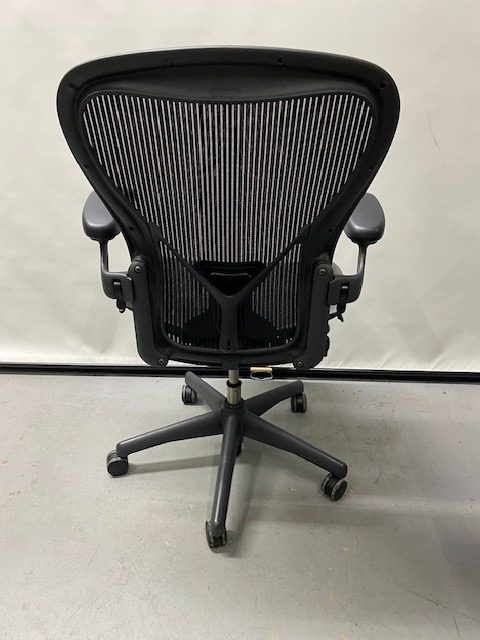 Size C Aeron w/PostureFit lumbar