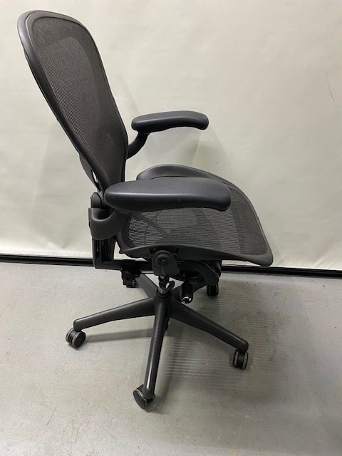 Size C Aeron w/PostureFit lumbar