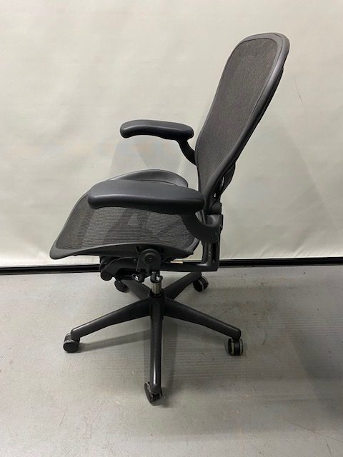 Size C Aeron w/PostureFit lumbar