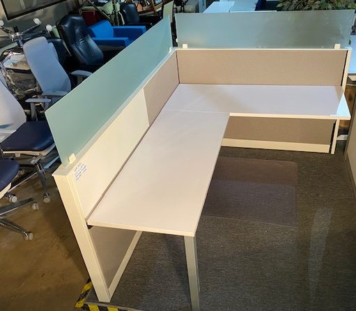 Steelcase Answer 6.5′ x 5′ x 54″H