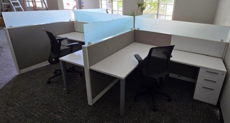 Steelcase Answer 6.5′ x 5′ x 54″H