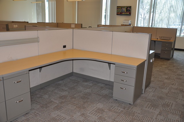 Steelcase Answer 6′ x 7′ x 48″H