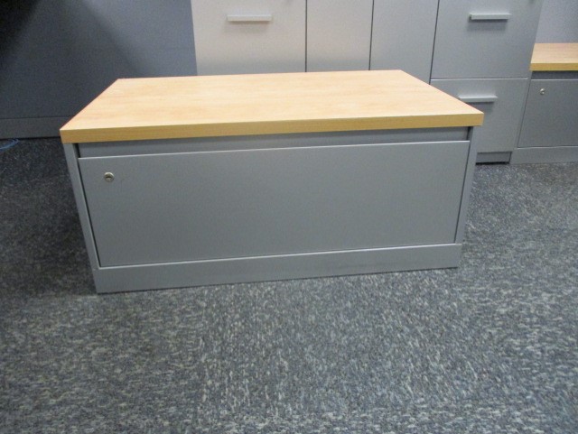 Steelcase Answer Bullpen Stations