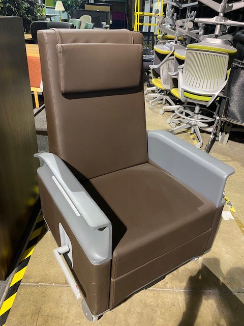 Steelcase Empath Recliner