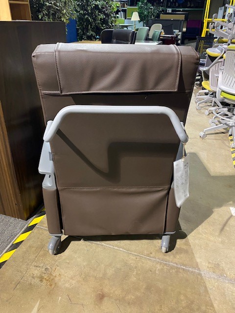 Steelcase Empath Recliner