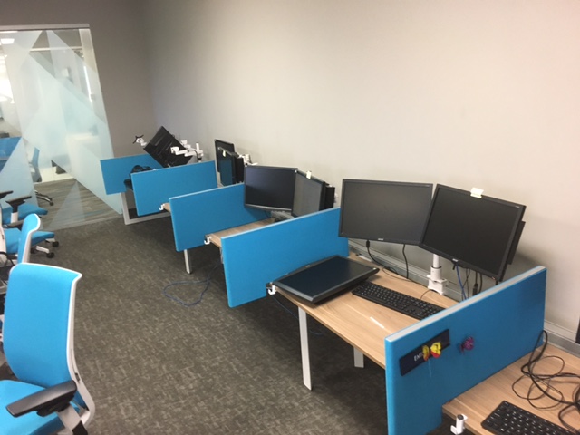 Steelcase Frame One stations