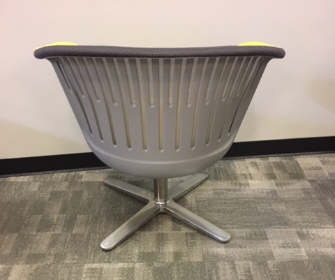Steelcase i2i swivel chair