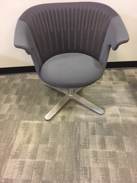 Steelcase i2i swivel chair