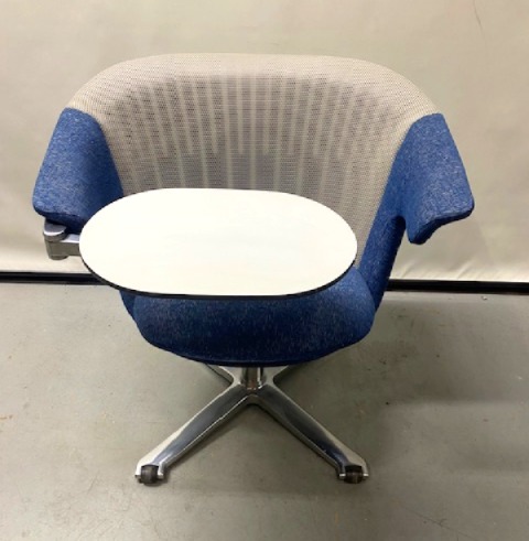 Steelcase i2i swivel tablet chair