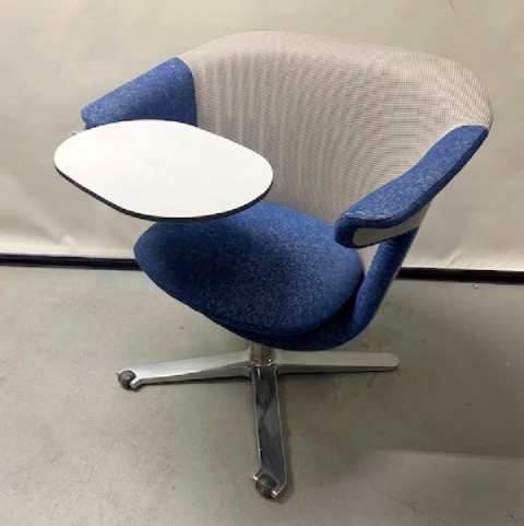 Steelcase i2i swivel tablet chair