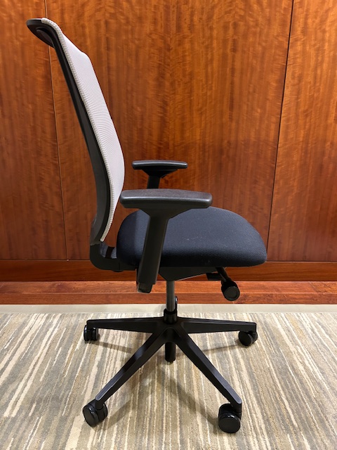 Steelcase Reply Chair