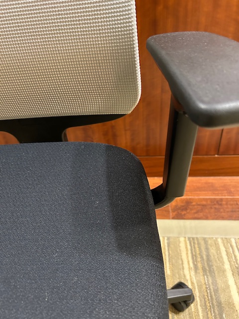 Steelcase Reply Chair