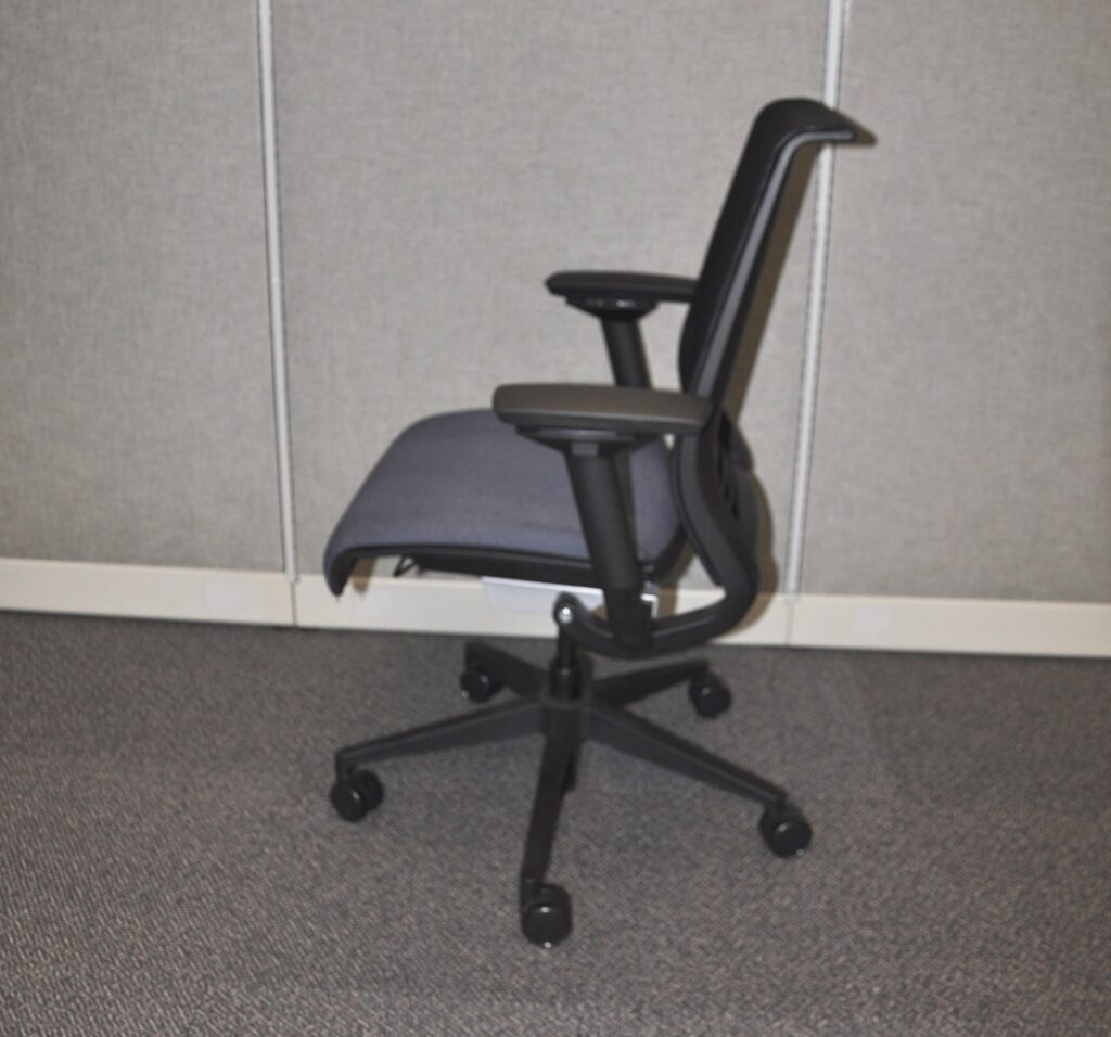 Steelcase Think Chair-blue fabric