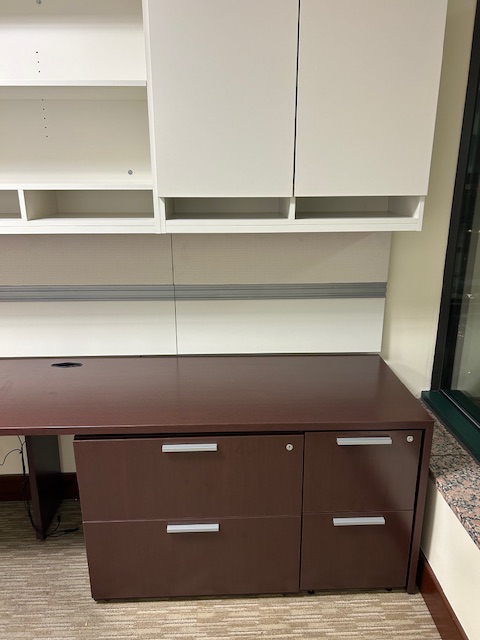 Teknion 6’ x 9’ L shape w/OH