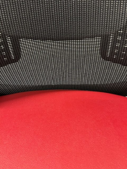 Teknion Projek stool-Red seat