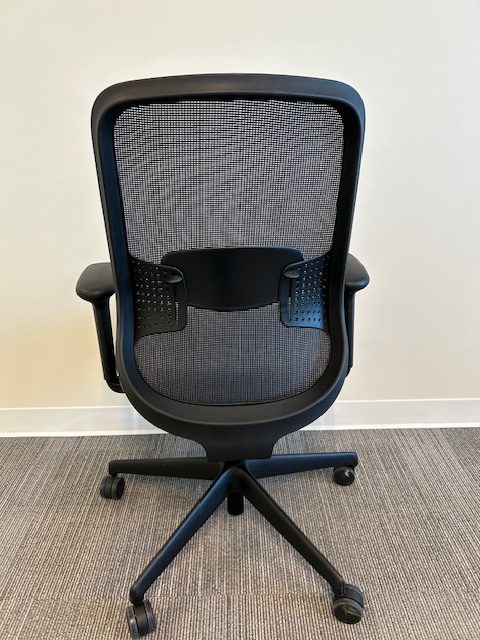 Teknion Projek task chair-Adj. arms