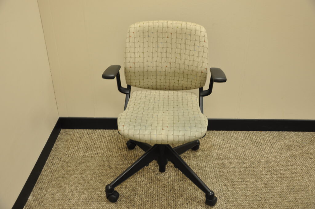 Vecta nesting chairs-beige fabric