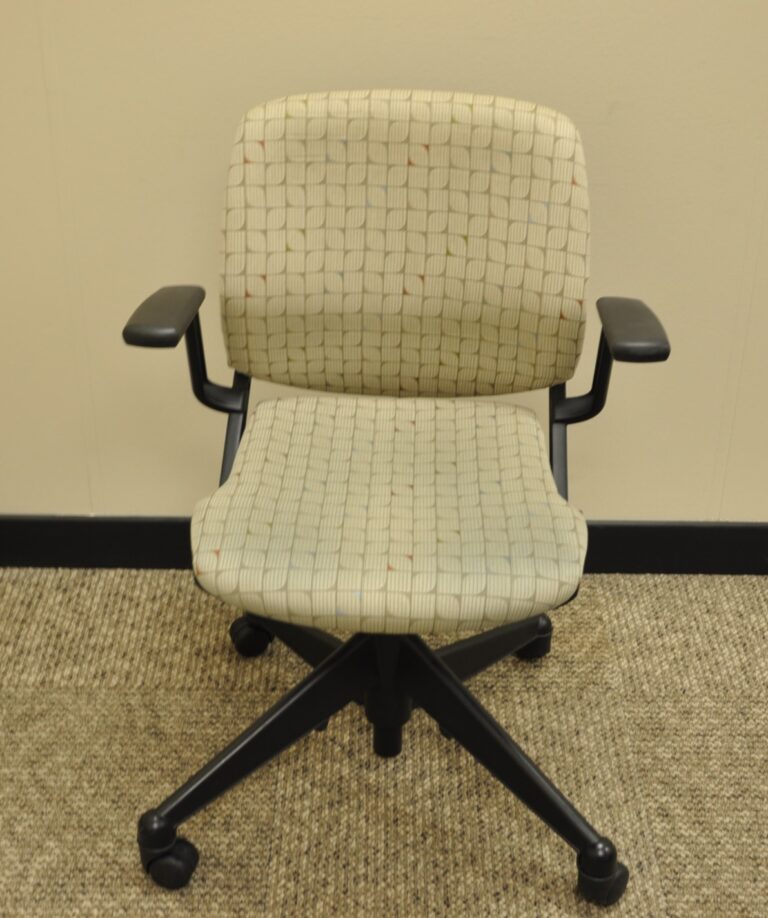 Vecta nesting chairs-beige fabric