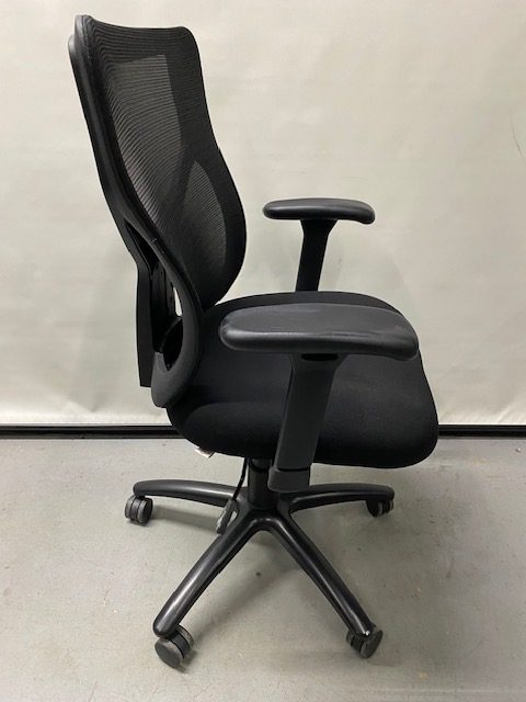 “Y” Series mesh back task chair