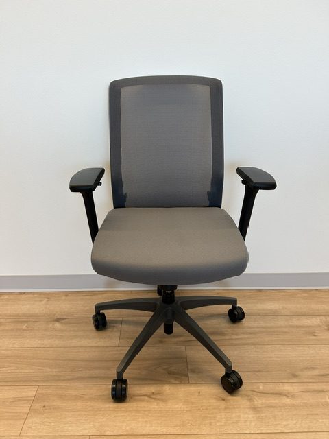 9 to 5 Seating “Neo” chair