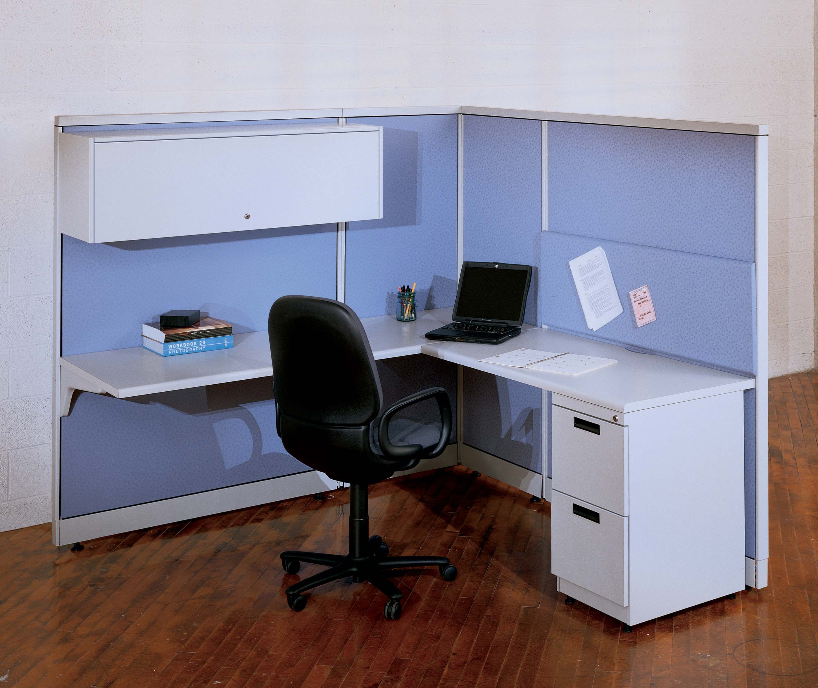 Cubicles (New) configuration 3 — Eggleston Office DFW
